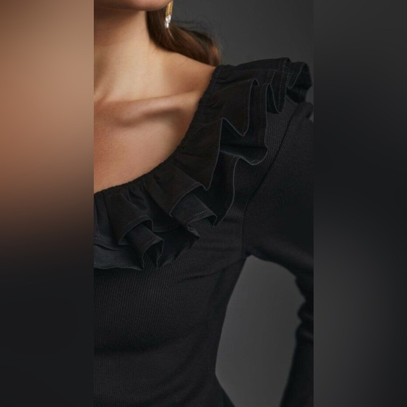 Dolan Ruffled V-neck Top from Anthropologie, sz M, EUC - Picture 3 of 3